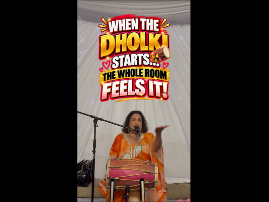 🥁 When the Dholki Starts… The Whole Room Feels It! ❤️🎤