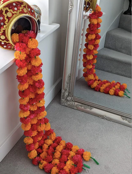 Red & Orange Artificial Marigold Flower Garlands – 5 Pack (5ft) | Dual Colour Indian & Pakistani Wedding, Mandap, Haldi, Pooja & Festival Décor